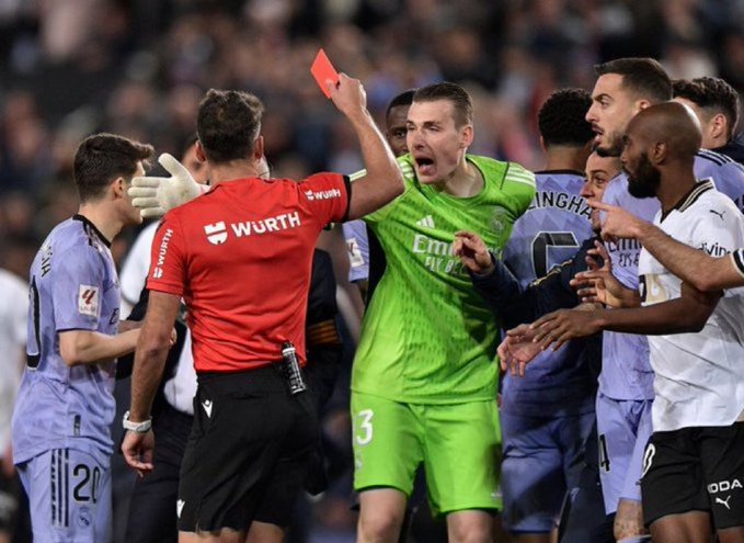 The Spanish Referees Committee is “shocked” by the referee of Real ...